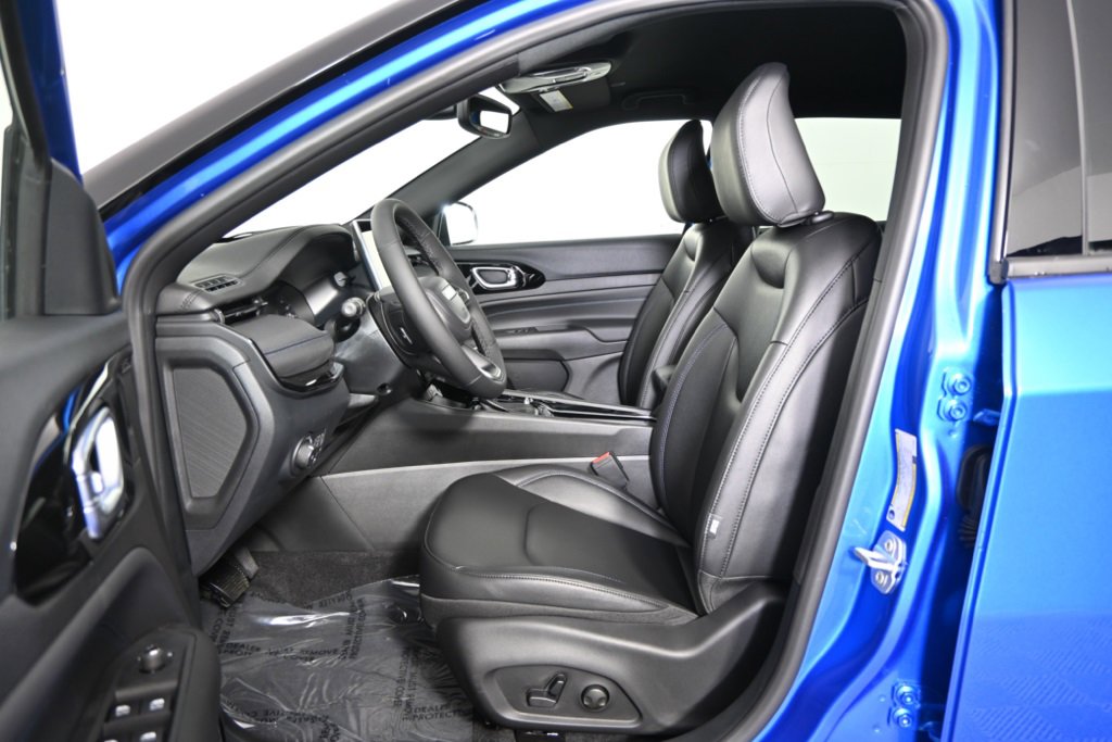 New 2026 Jeep Compass Limited image 20