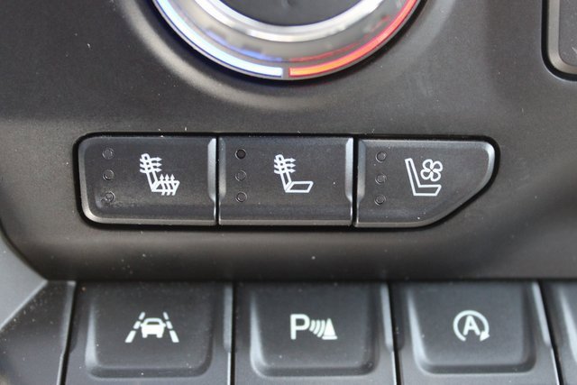 Used 2021 Chevrolet Silverado 1500 LTZ w/ Technology Package image 22