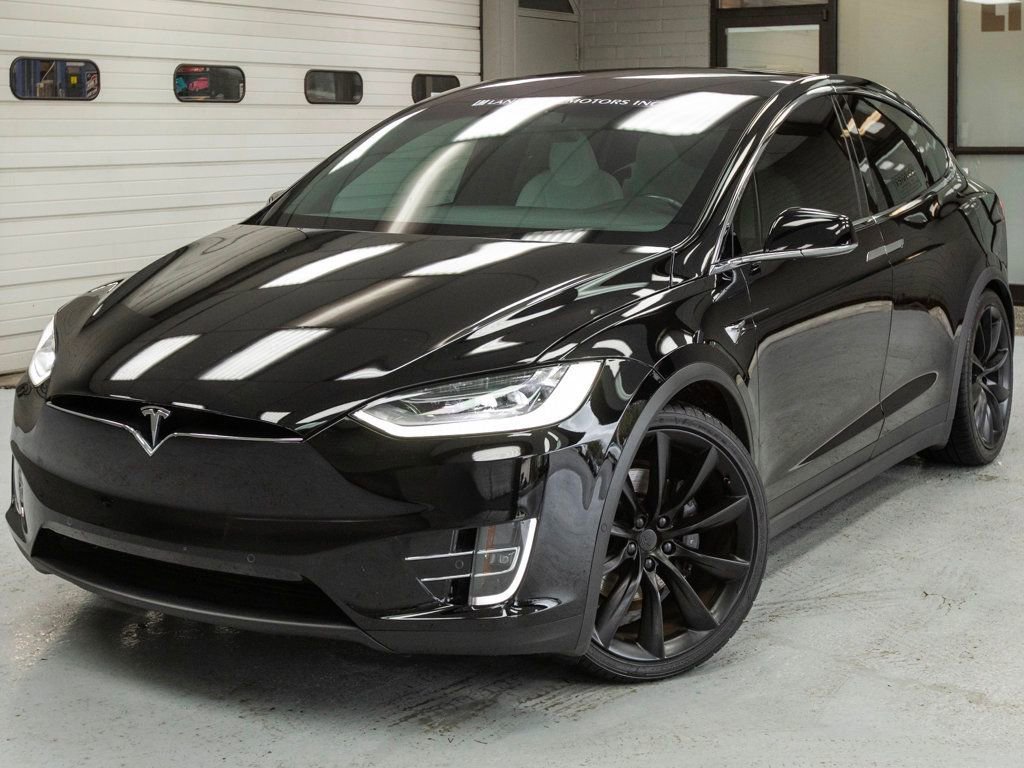 Used 2020 Tesla Model X Long Range AWD image 15