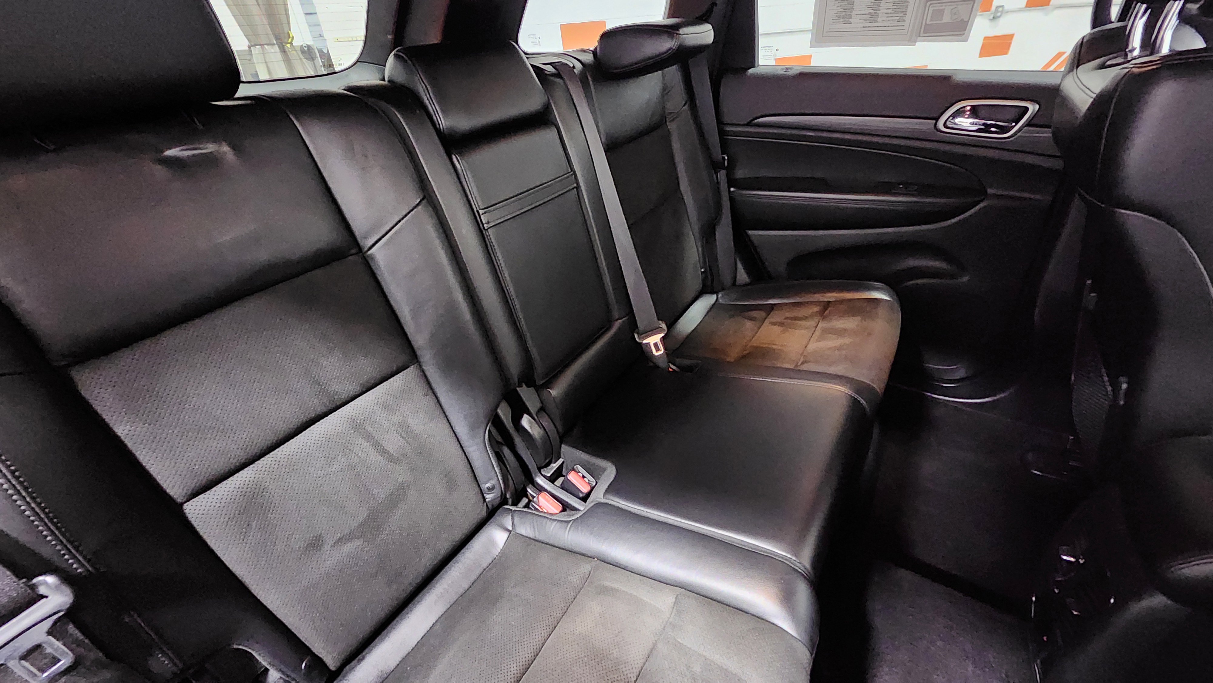 Used 2019 Jeep Grand Cherokee Altitude image 19