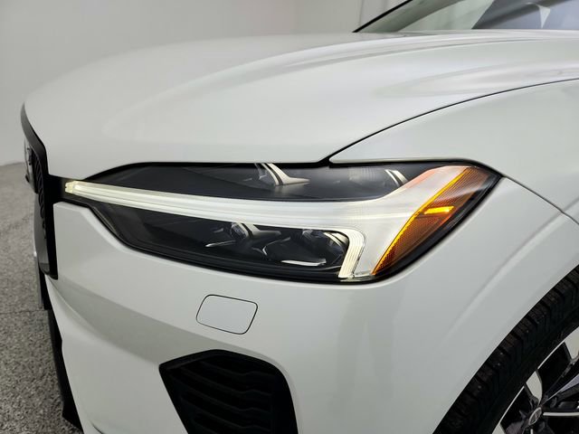 New 2026 Volvo XC60 B5 Plus w/ Climate Package image 26