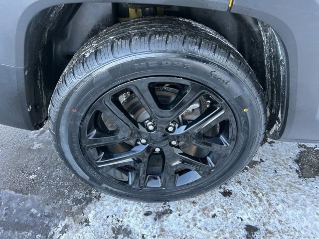 Used 2018 Jeep Renegade Altitude image 46