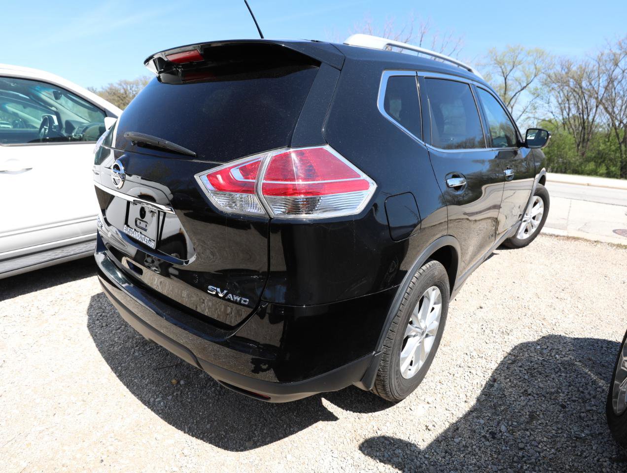 Used 2015 Nissan Rogue SV image 5