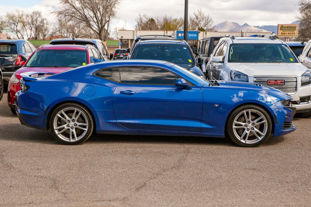 Used 2019 Chevrolet Camaro SS image 4