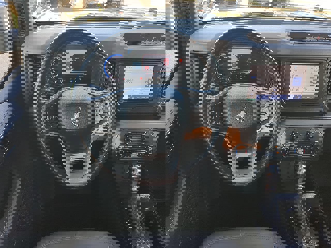 Used 2023 Ford Bronco Black Diamond image 16