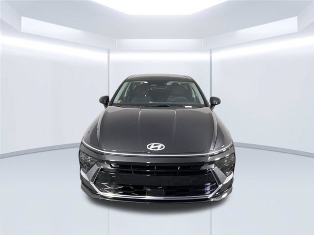 Used 2026 Hyundai Sonata SEL FWD image 16