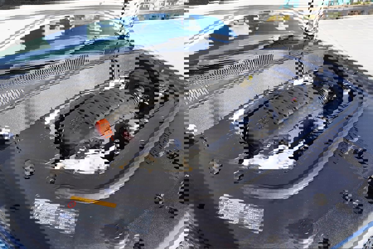 Used 2011 Chevrolet Traverse LT w/ Personal Connectivity Package image 6