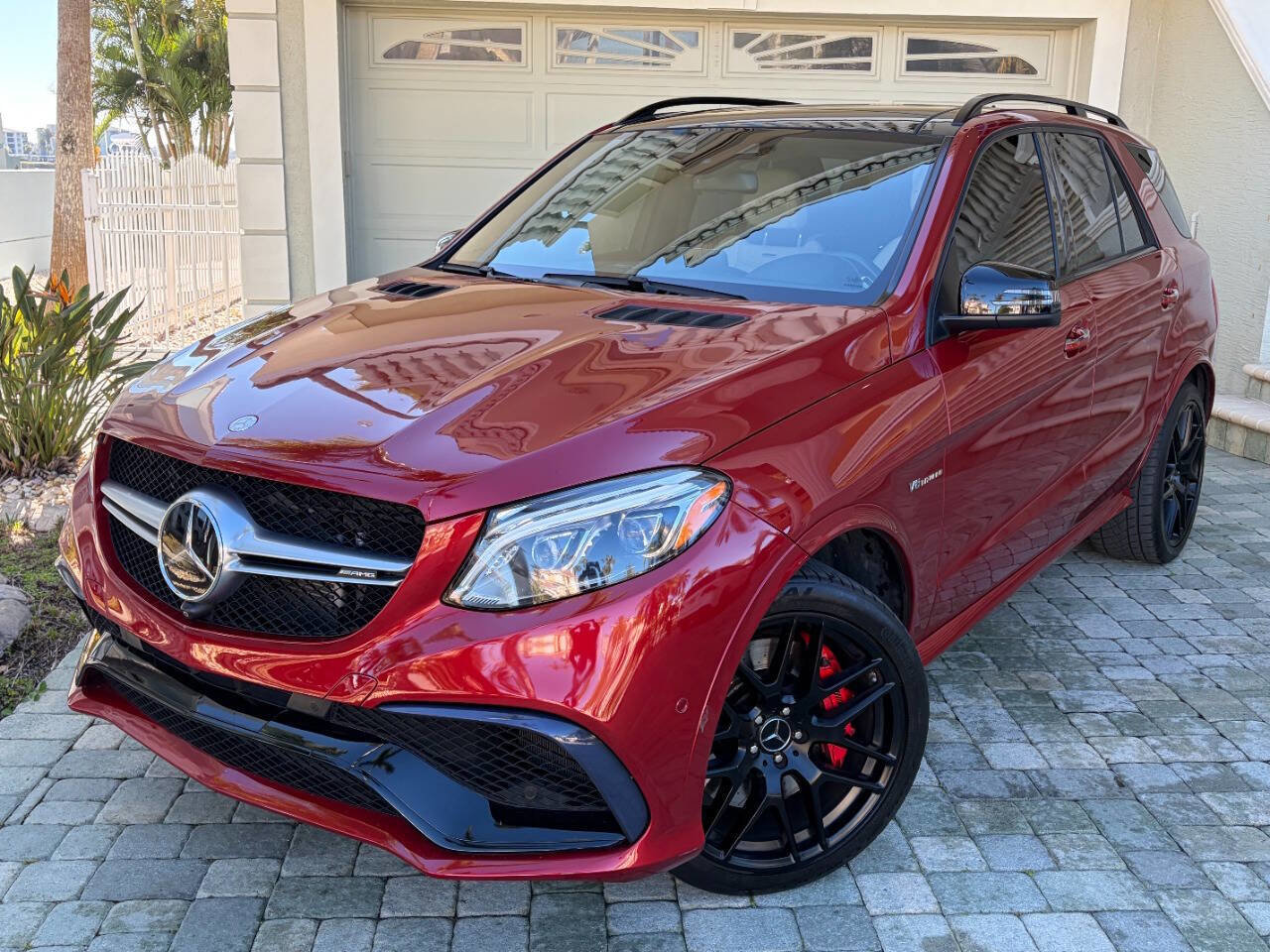 Used 2016 Mercedes-Benz GLE 63 AMG S w/ Driver Assistance Package image 5