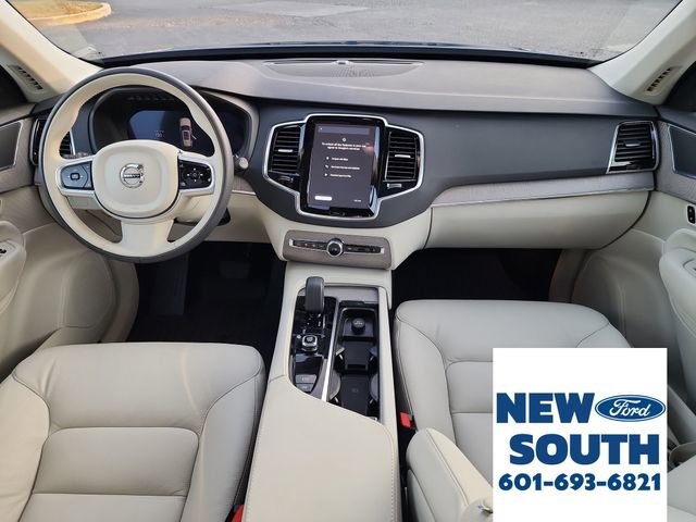 Used 2025 Volvo XC90 B6 Plus w/ Protection Package Premier image 17