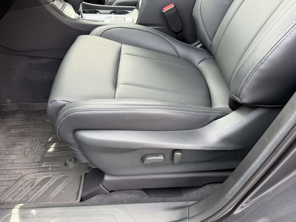 Certified 2026 Subaru Ascent Premium AWD/4WD image 17