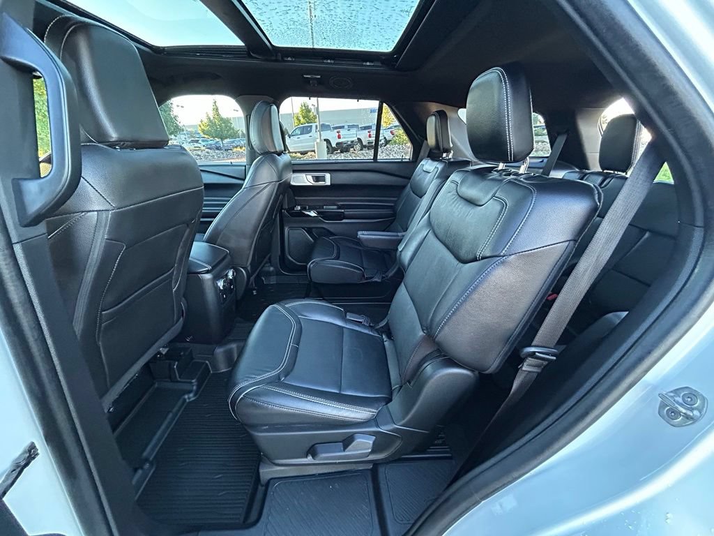 Used 2022 Ford Explorer ST w/ Technology Package AWD/4WD image 27