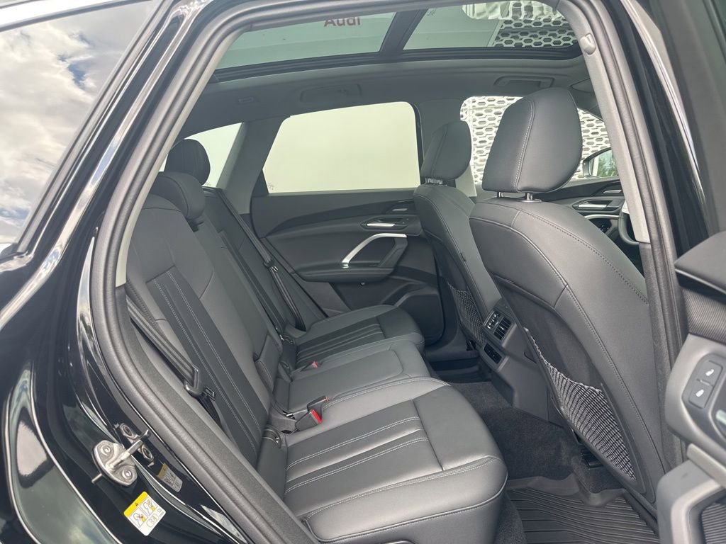 Certified 2025 Audi Q5 Premium w/ Premium Plus AWD/4WD image 13