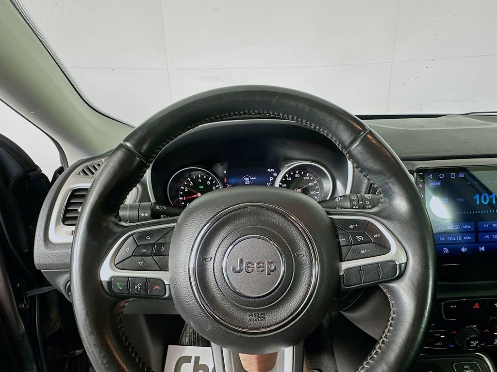 Used 2018 Jeep Compass Latitude w/ Popular Equipment Group image 11