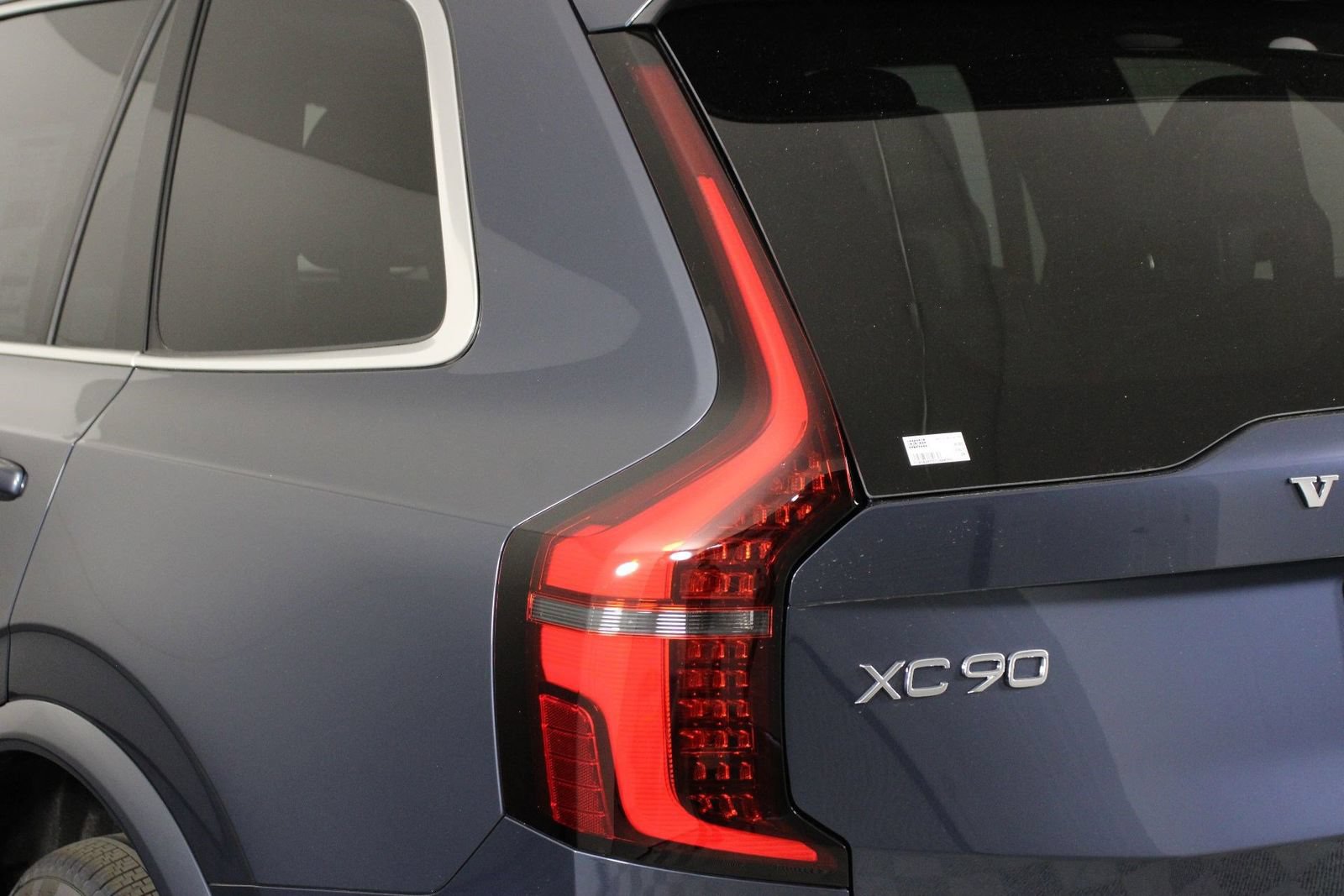 New 2026 Volvo XC90 B6 Ultra w/ Protection Package AWD/4WD image 15