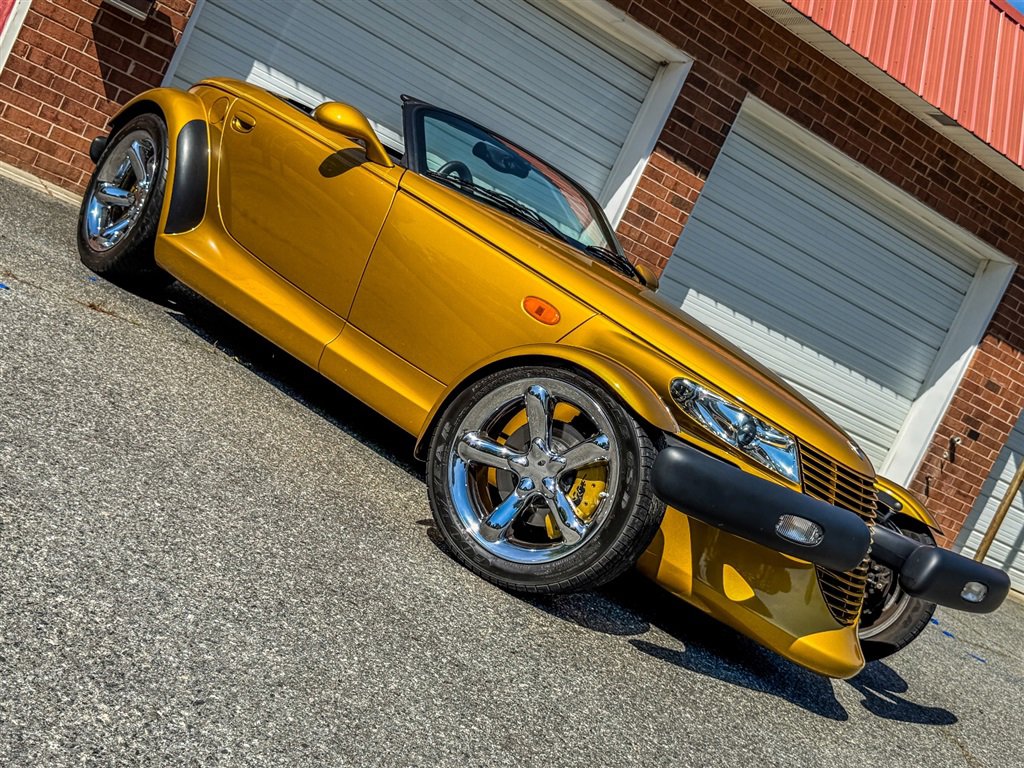Used 2002 Chrysler Prowler image 36
