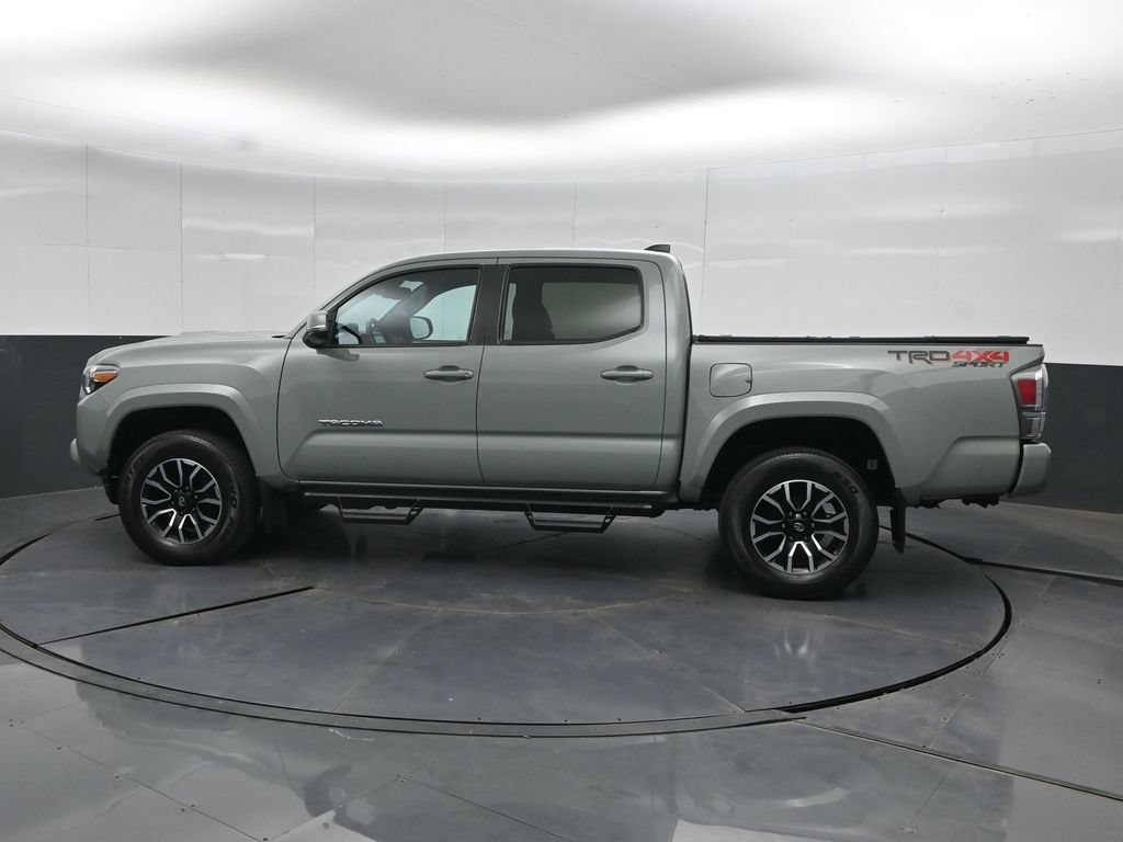 Used 2023 Toyota Tacoma TRD Sport AWD/4WD image 7