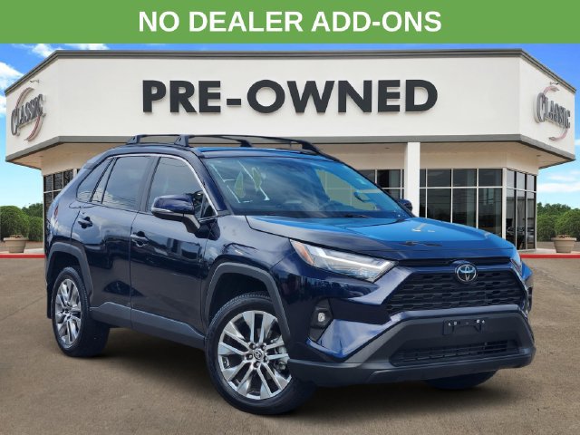 Used 2023 Toyota RAV4 XLE Premium FWD image 1