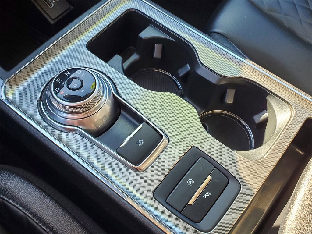 Used 2024 Ford Edge Titanium image 22