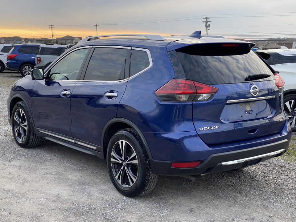 Used 2018 Nissan Rogue SL FWD image 7