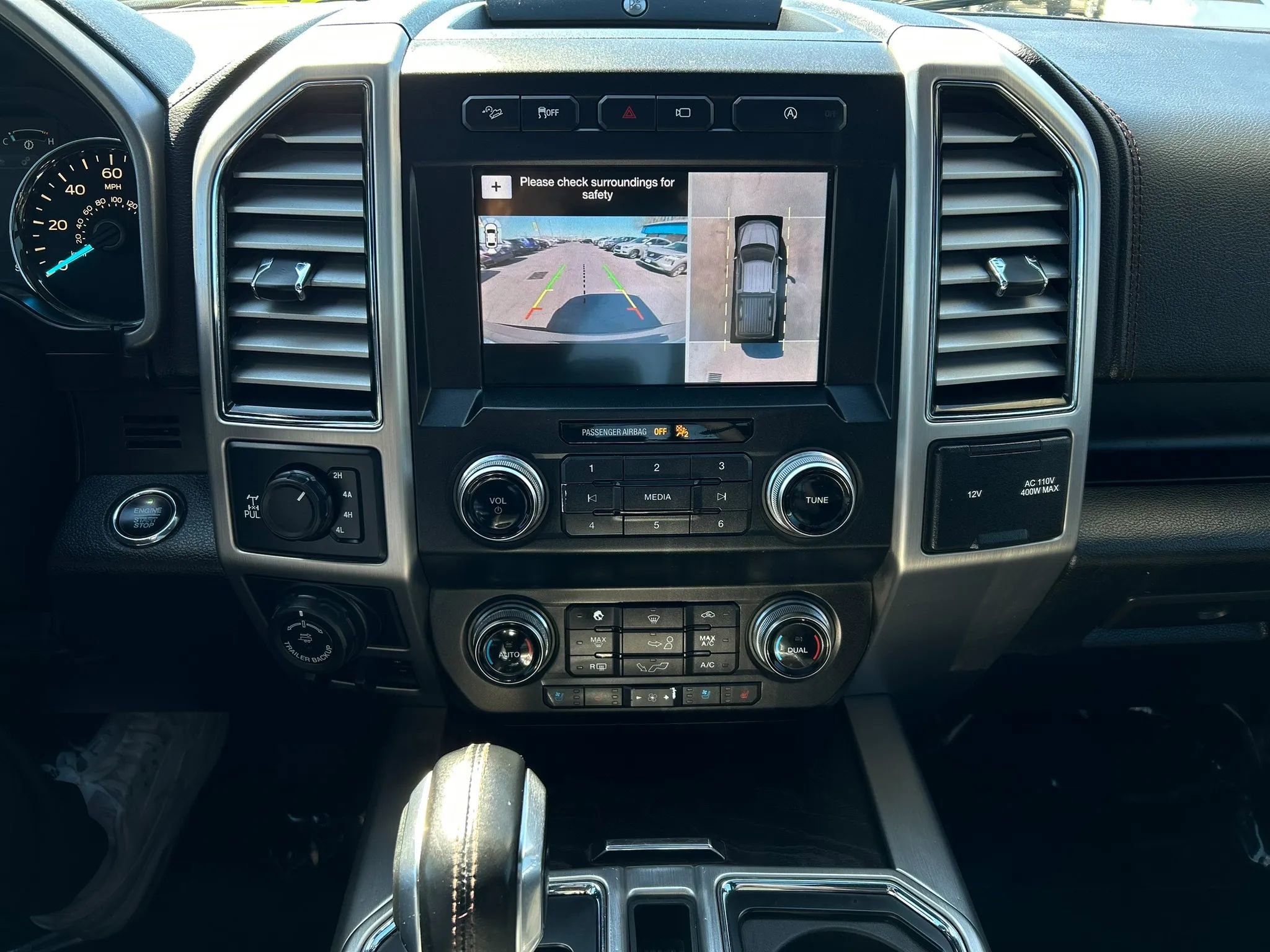 Used 2019 Ford F150 Platinum w/ Equipment Group 701A Luxury image 14