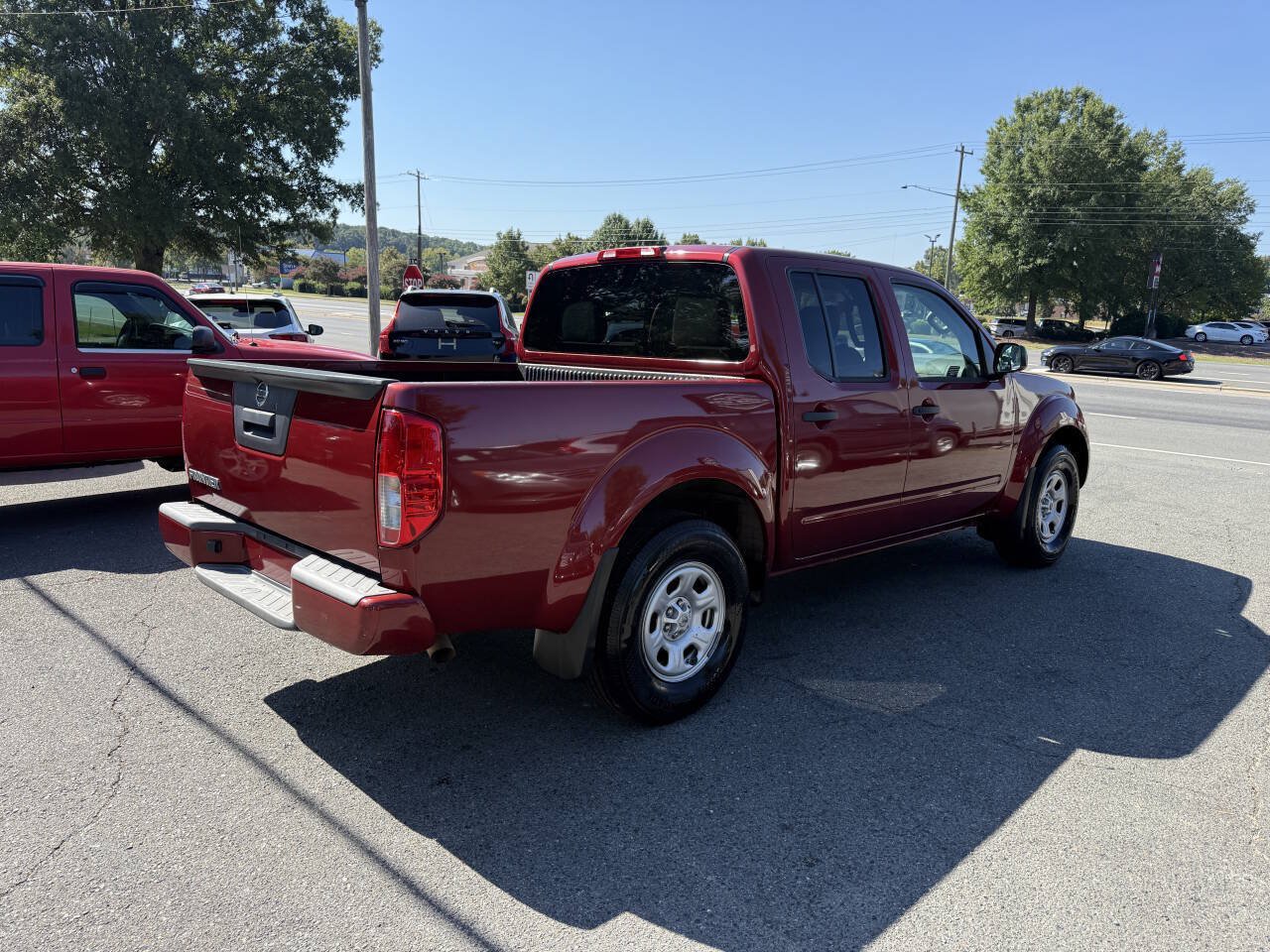 Used 2017 Nissan Frontier S RWD image 5