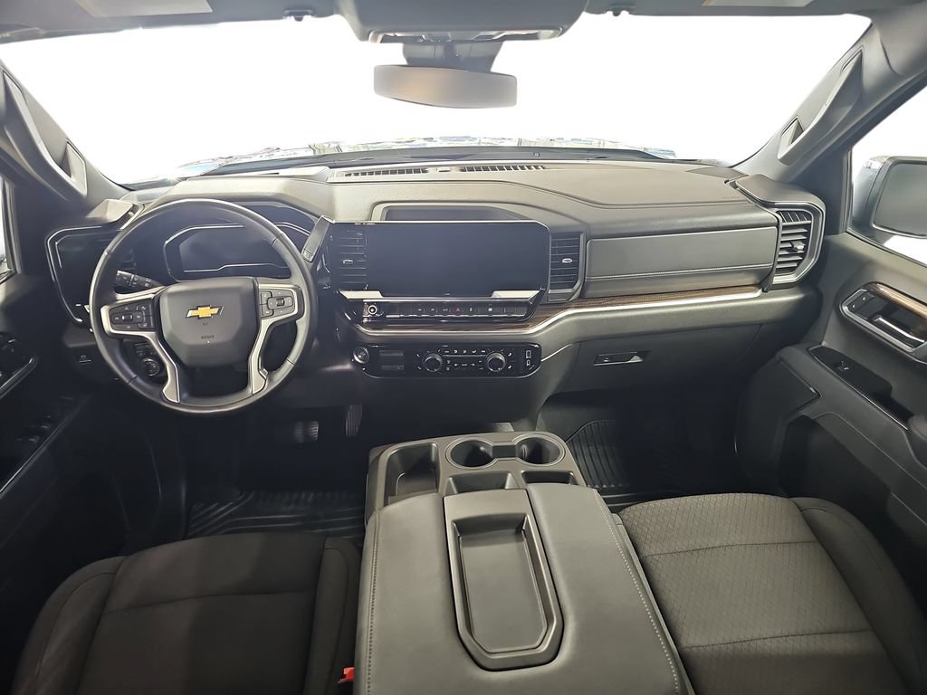 Certified 2025 Chevrolet Silverado 1500 LT AWD/4WD image 11