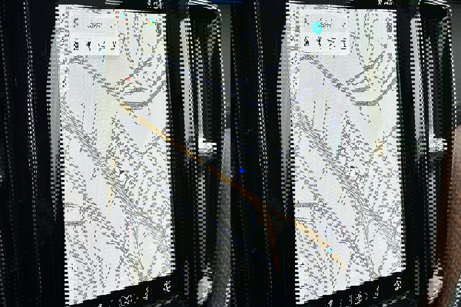 Certified 2024 Volvo XC60 B5 Ultimate w/ Protection Package Premier image 22