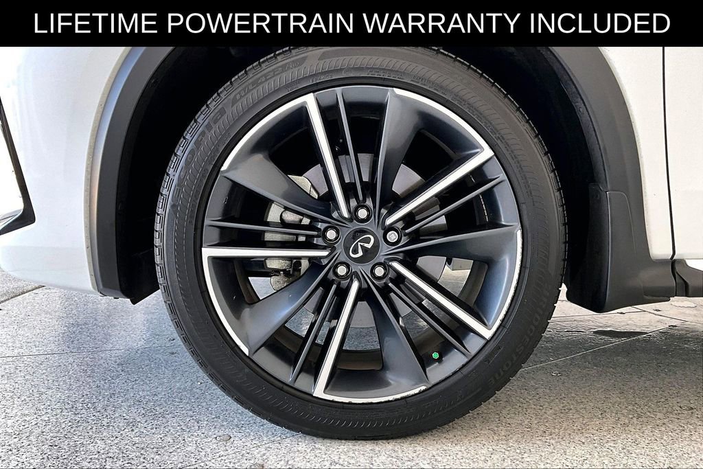 Certified 2025 INFINITI QX55 Essential AWD/4WD image 11