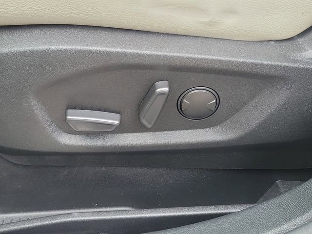 Certified 2023 Ford Edge Titanium AWD/4WD image 12