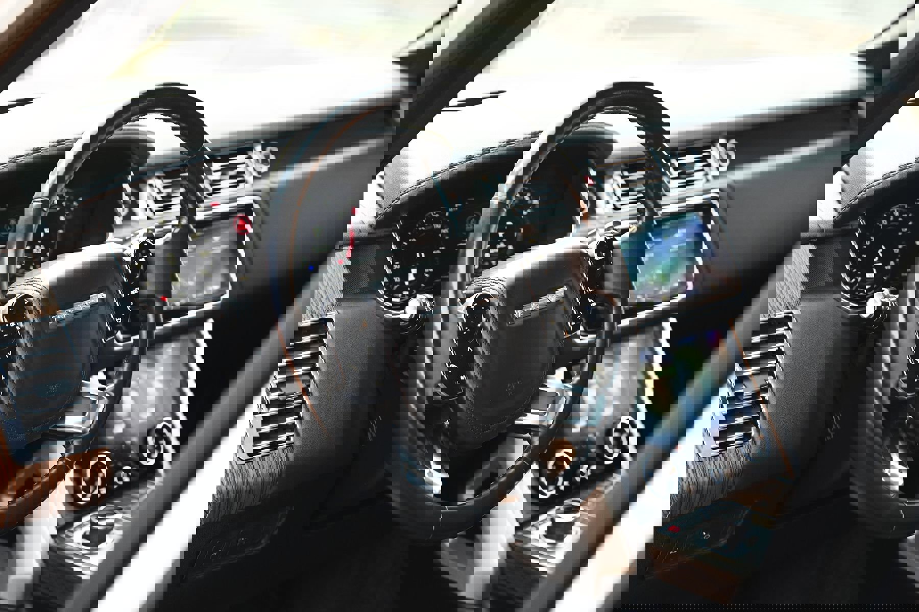 Used 2019 Land Rover Range Rover Supercharged image 22