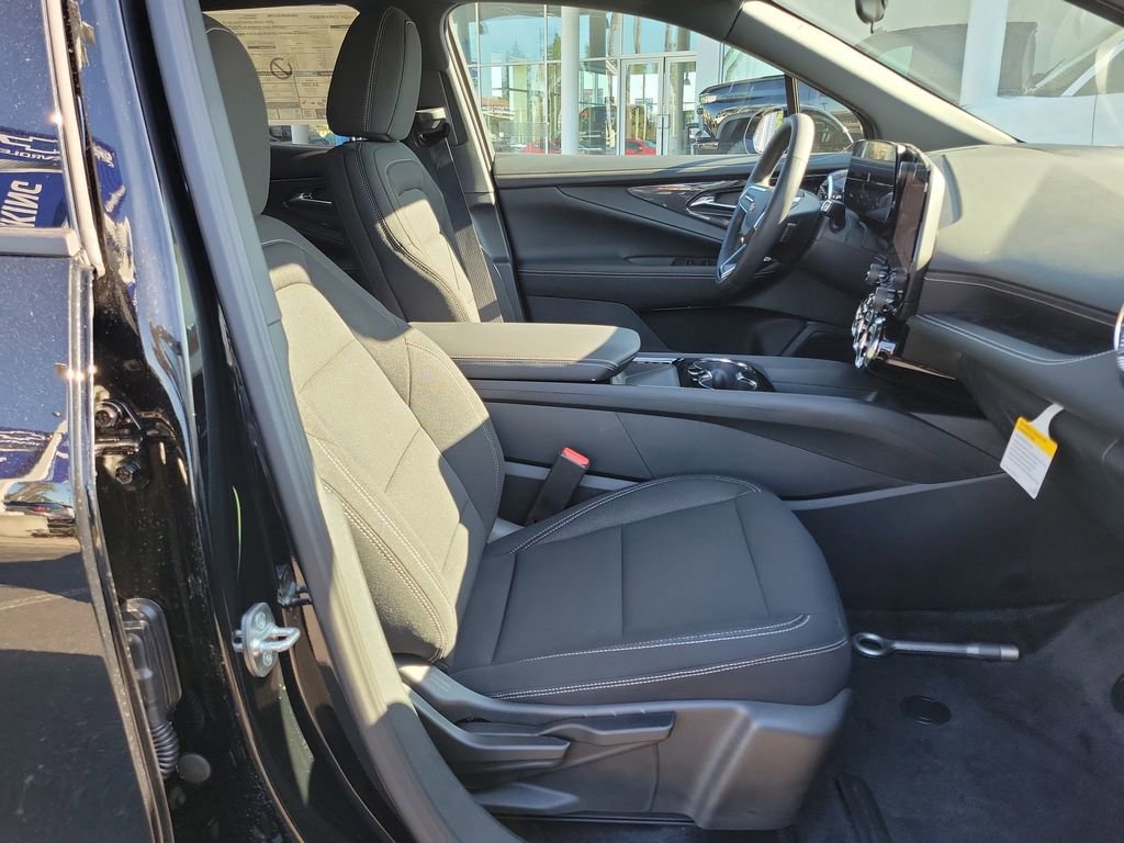 New 2026 Chevrolet Blazer EV LT image 12