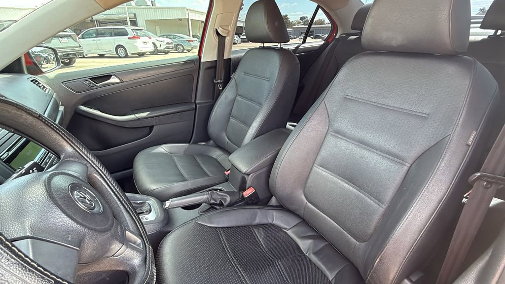 Used 2012 Volkswagen Jetta SE image 14