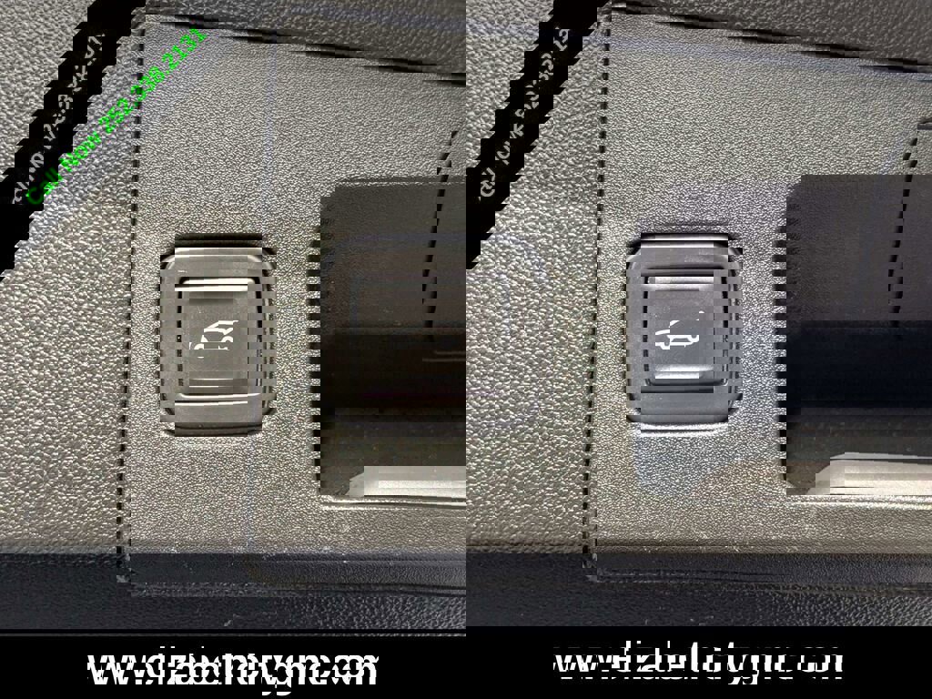 Used 2023 Cadillac XT5 Premium Luxury image 15