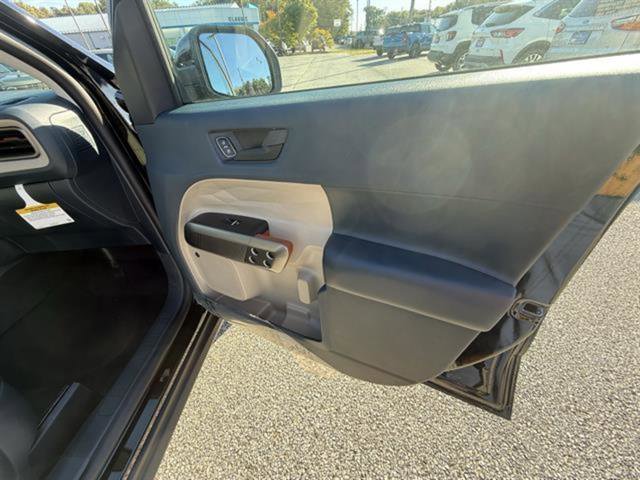 New 2025 Ford Maverick Lariat image 26