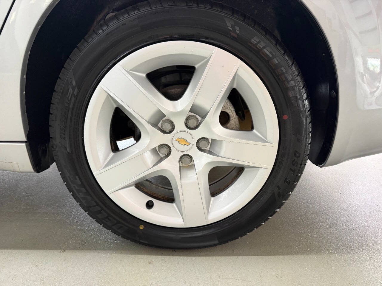 Used 2011 Chevrolet Malibu LS FWD image 28