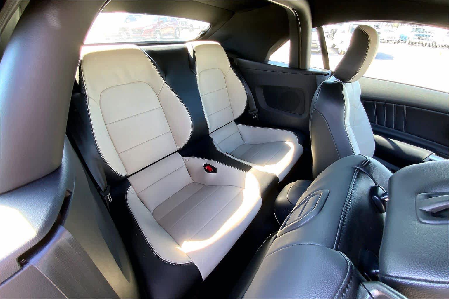 Used 2019 Ford Mustang GT Premium w/ Ford Safe & Smart Package image 19