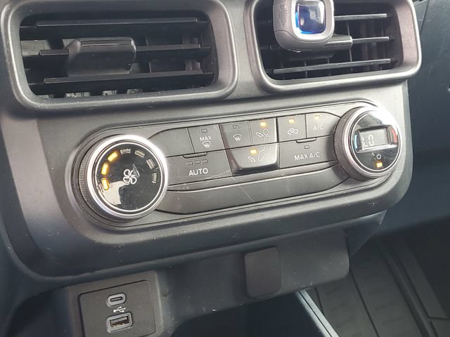 Used 2022 Ford Maverick XL w/ Equipment Group 100A Standard AWD/4WD image 21
