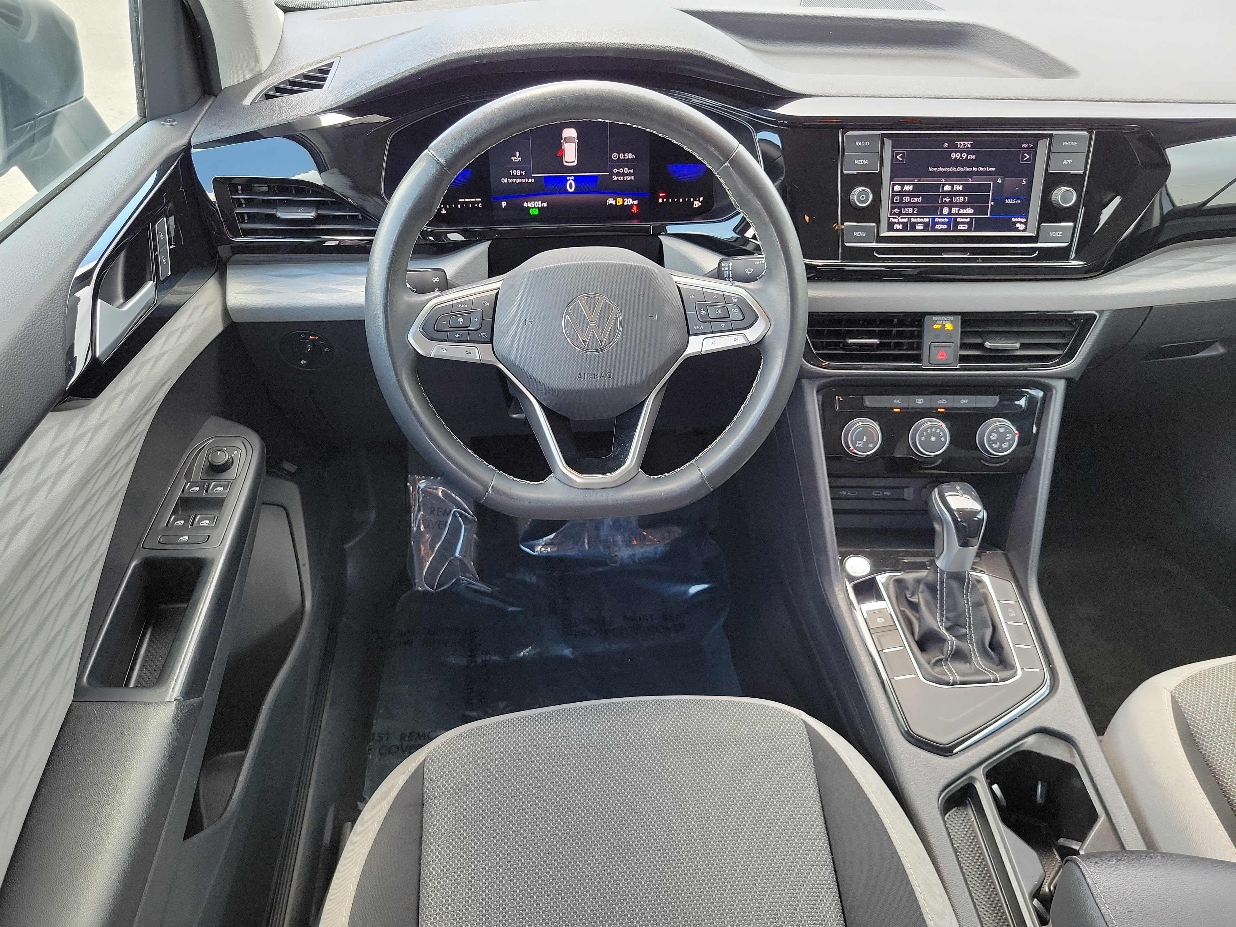 Used 2023 Volkswagen Taos S FWD image 15