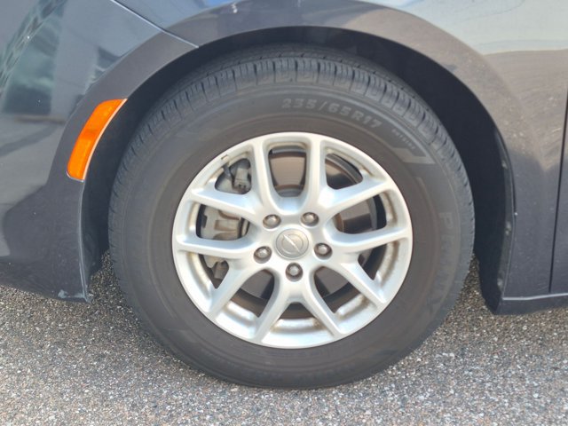 Used 2020 Chrysler Pacifica Touring-L FWD image 15