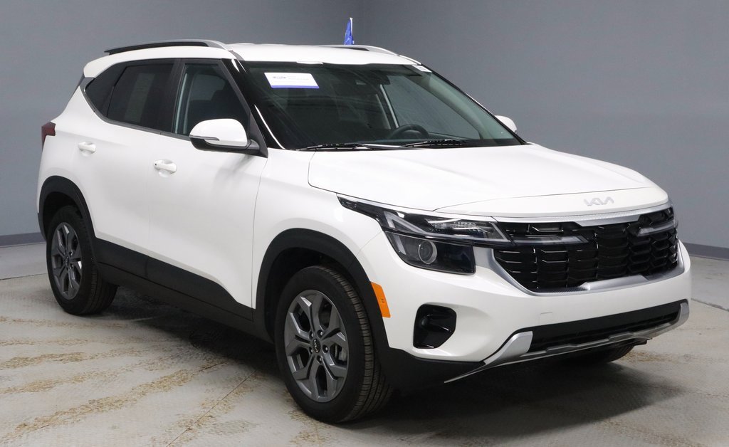 Used 2024 Kia Seltos S image 1
