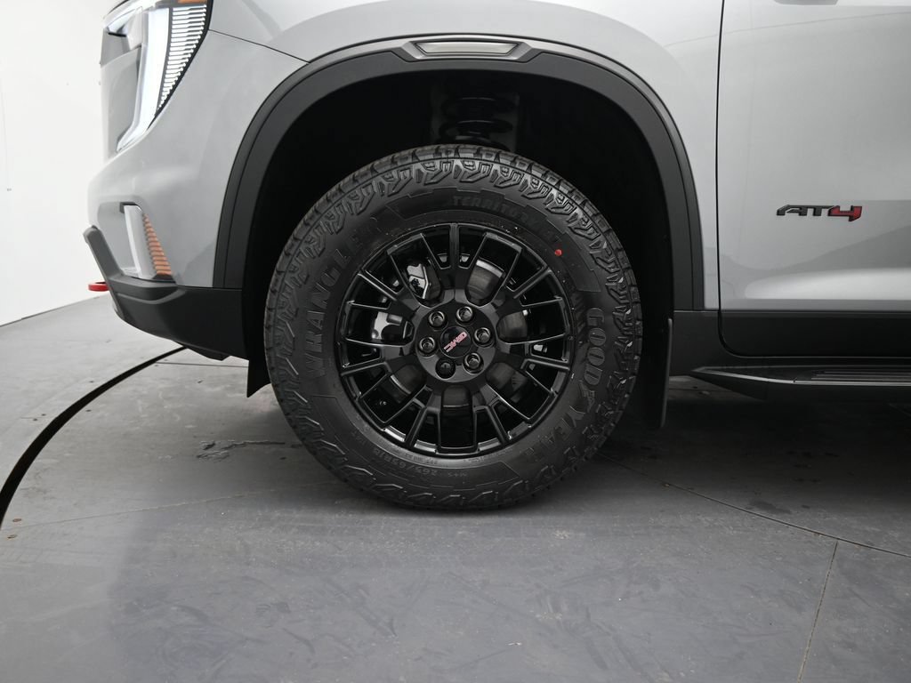 New 2026 GMC Acadia AT4 w/ LPO, Adventure Package AWD/4WD image 8