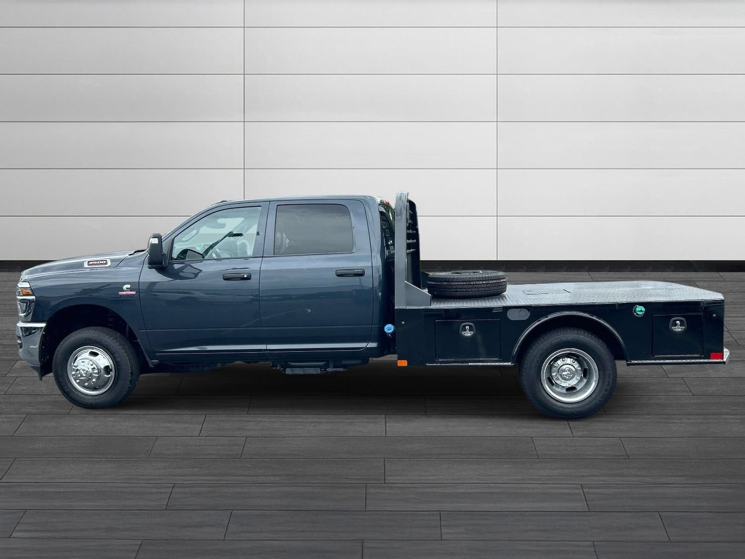 New 2026 RAM 3500 Tradesman w/ Chrome Appearance Group A AWD/4WD image 6
