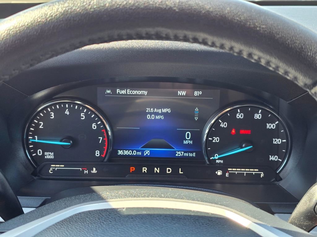 Used 2024 Ford Explorer XLT w/ Equipment Group 202A AWD/4WD image 20