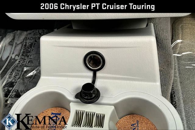 Used 2006 Chrysler PT Cruiser Touring FWD image 11