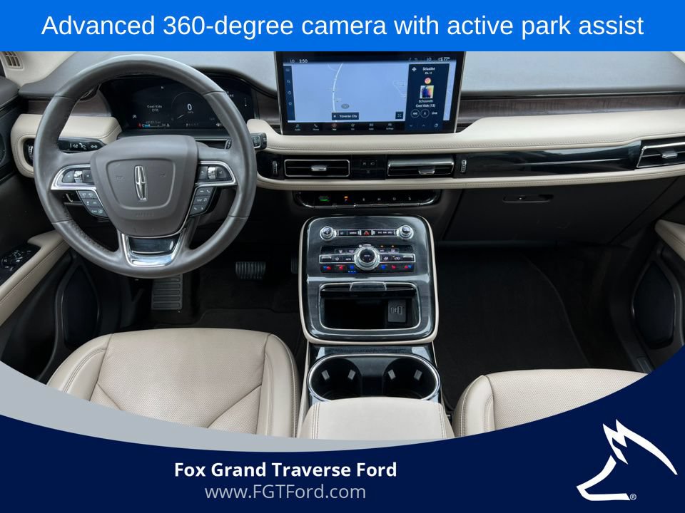 Used 2023 Lincoln Nautilus Reserve w/ Equipment Group 201A AWD/4WD image 3