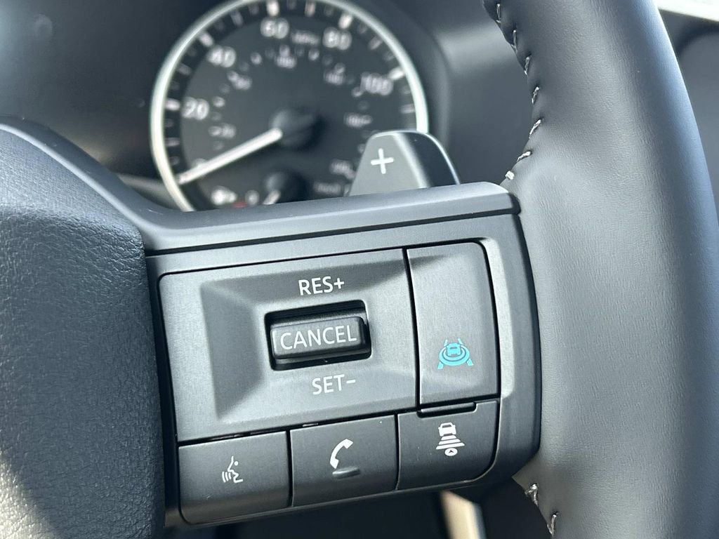 New 2026 Nissan Rogue Dark Armor AWD/4WD image 32