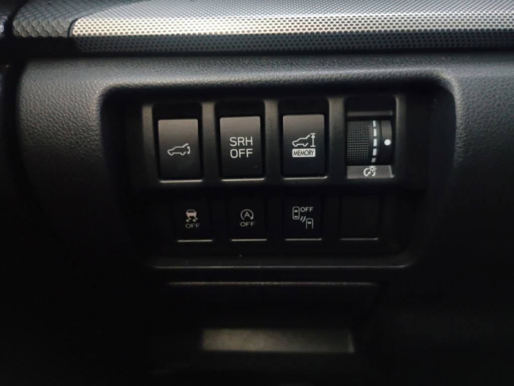 Used 2019 Subaru Forester Limited image 12