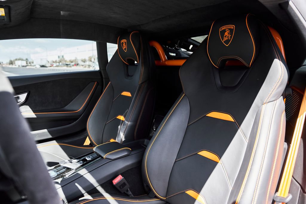 Used 2020 Lamborghini Huracan EVO AWD/4WD image 46