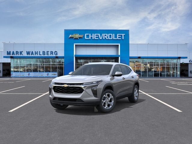 New 2026 Chevrolet Trax LS w/ LS Convenience Package FWD image 8