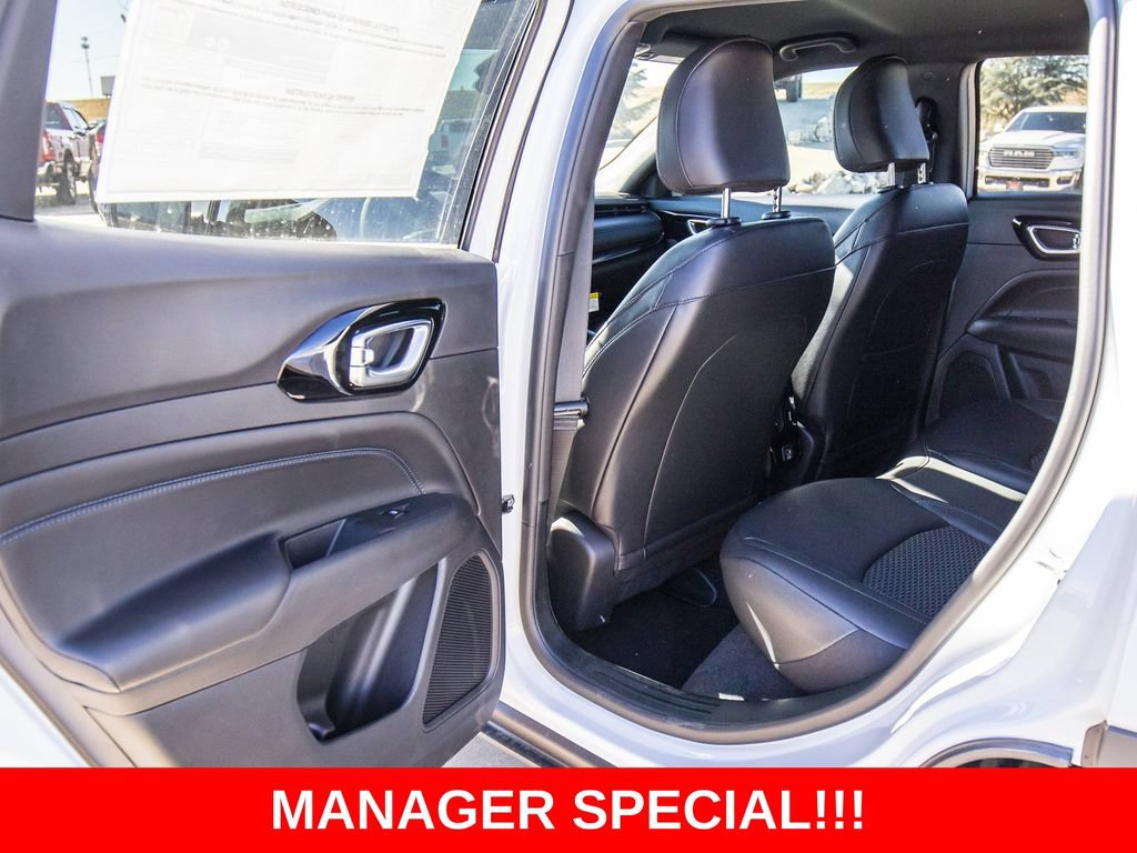 New 2026 Jeep Compass Latitude AWD/4WD image 20
